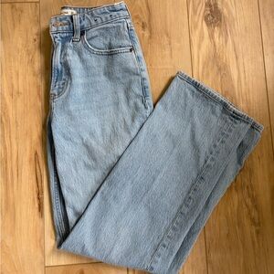 Abercrombie & Fitch Light Wash Denim Jeans